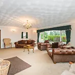 Oaklands Holiday home